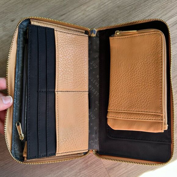 Olivia + Joy New York Large Zip Around Wallet Champagne Pebbled Faux Leather - Picture 4 of 12